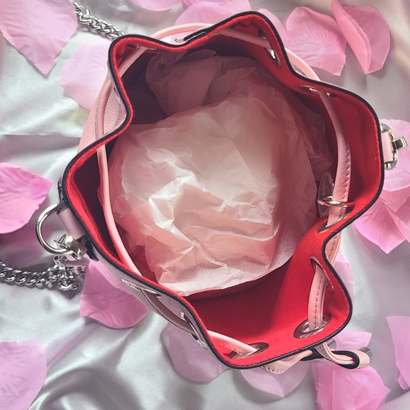 🚫SOLD! CHRISTIAN LOUBOUTIN MARIE JANE BUCKET BAG - Picture 5 of 15